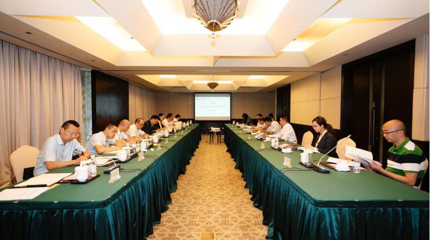 ��������˾�����ڽ���ί��������Ⱥ�һ����̸����