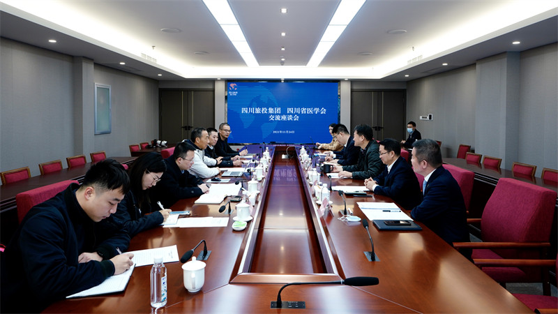 WilliamHill���Ĺٷ���վ���ŵ�ί��ǡ����³��ζ����ʡҽѧ��᳤����һ��