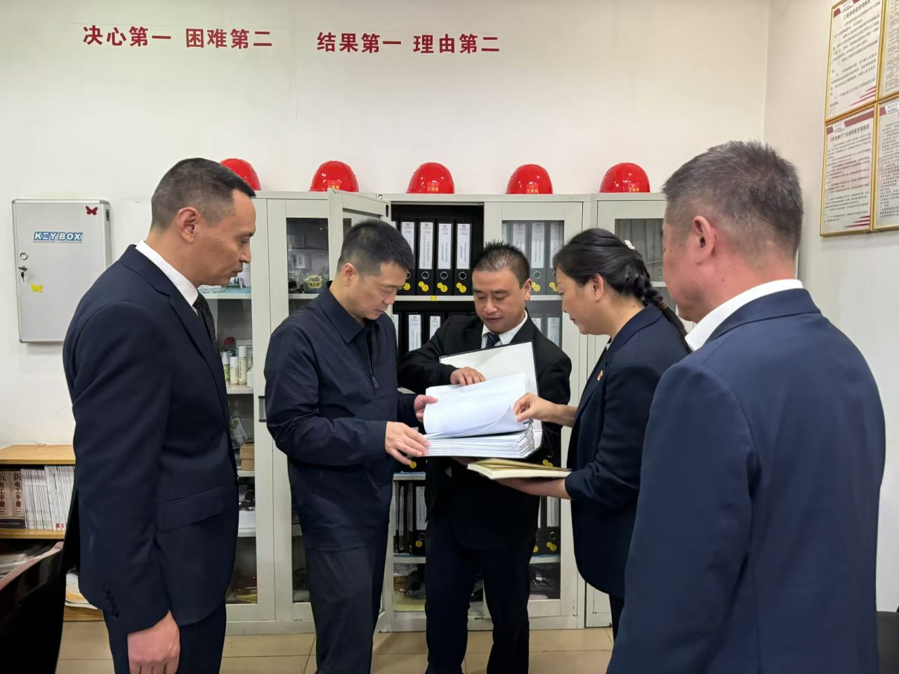 ʡWilliamHill���Ĺٷ���վ���ŵ�ί��ǡ����³����¹����ʱ�����ж��������ù�ı�����徲��������