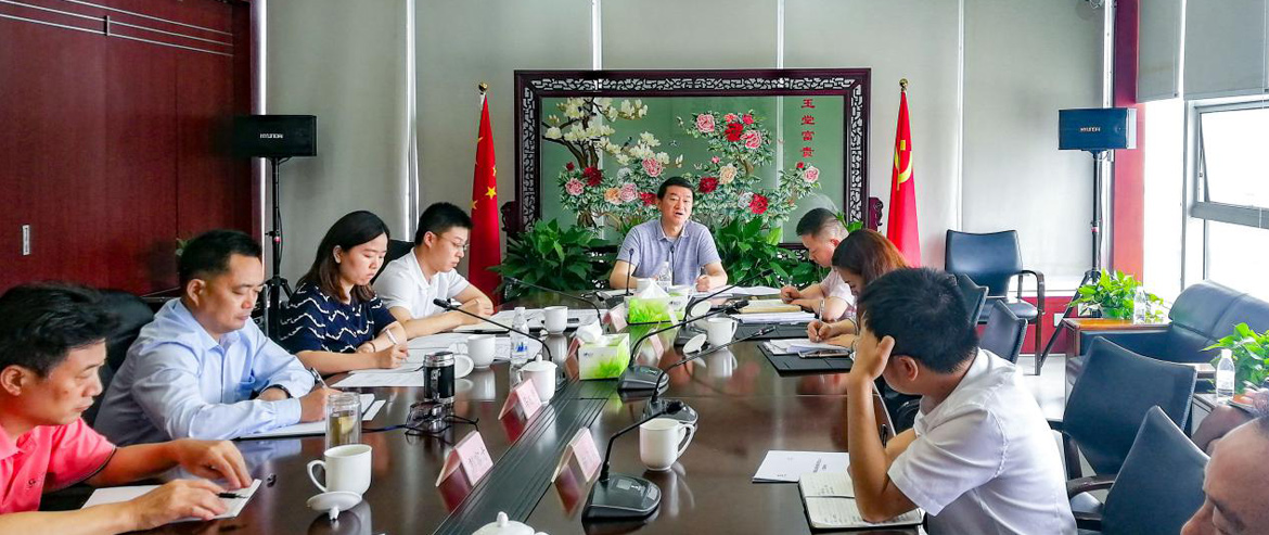 ���������ġ��м�ʹ�����������ϵ�б������ߣ������򵼰��ӳ�Ա��ʵ��չ�������ר�����