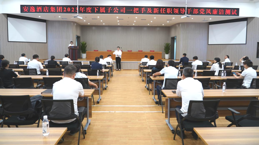 ʡWilliamHill���Ĺٷ���վ����һ���ƶ��ӹ�˾�ͼ��첽�ӽ���