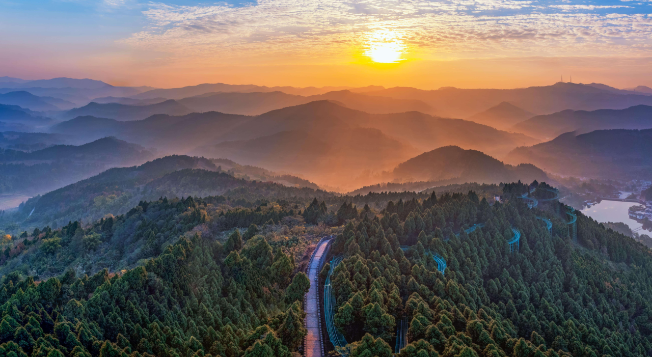 ������Ч�����ж� | WilliamHill���Ĺٷ���վ�ʹܹ�˾�ԡ��㡱�����桱���������ʲ���Ӫ